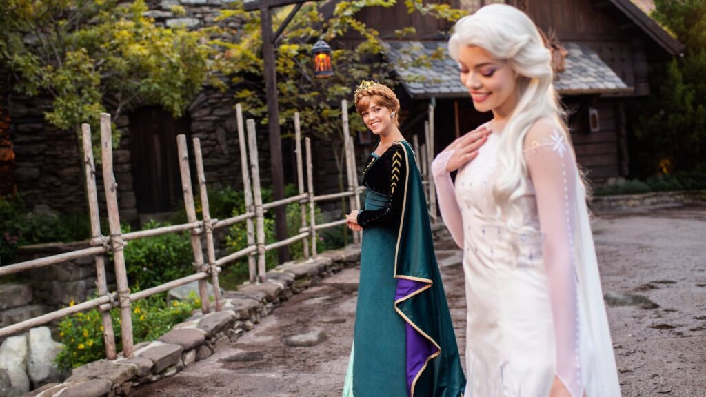 Meet Anna and Elsa in Epcot in Walt Disney World